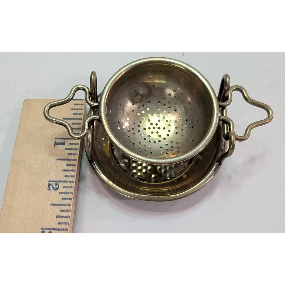 EPNS Tea Strainer Set Vintage Silver Plated One Size Silver Good Ornate Handles